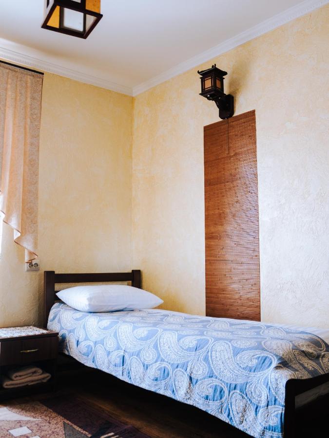 Filvarok Hotel Brody Dış mekan fotoğraf