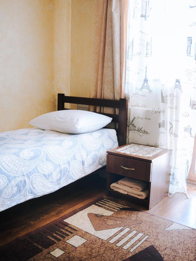 Filvarok Hotel Brody Dış mekan fotoğraf