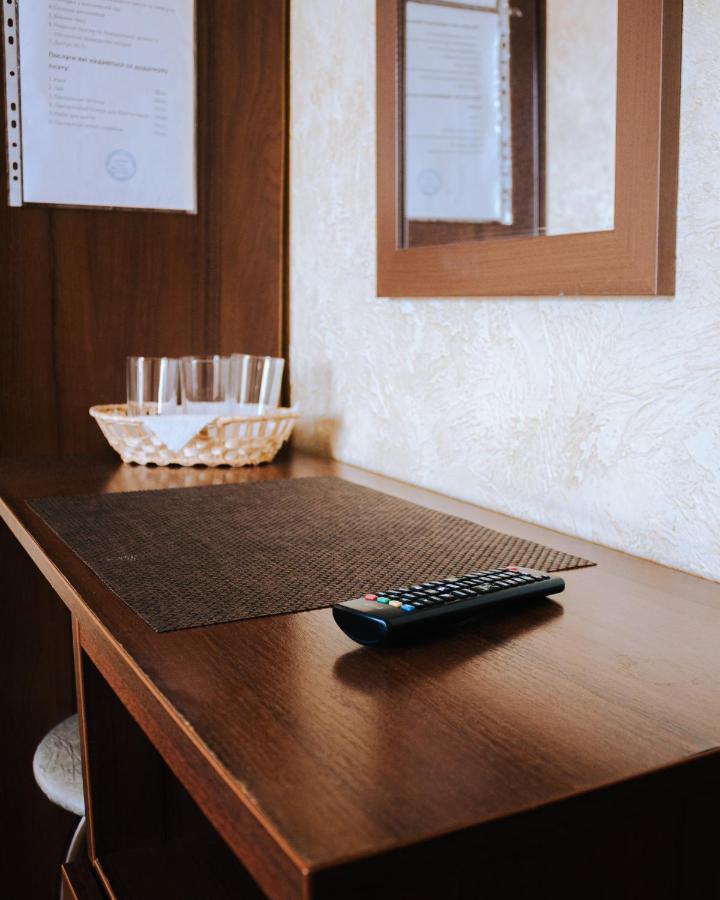 Filvarok Hotel Brody Dış mekan fotoğraf